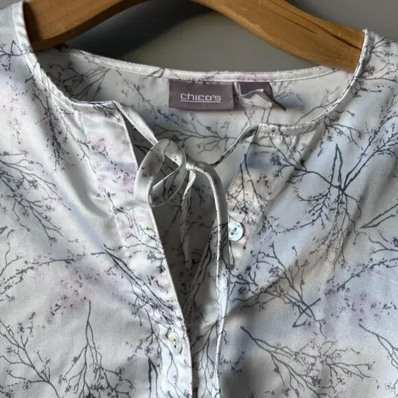 Chicos Shirt Womens Small White Floral Branch‎ Print Henley Long Sleeve Blouse 0 - Picture 5 of 12